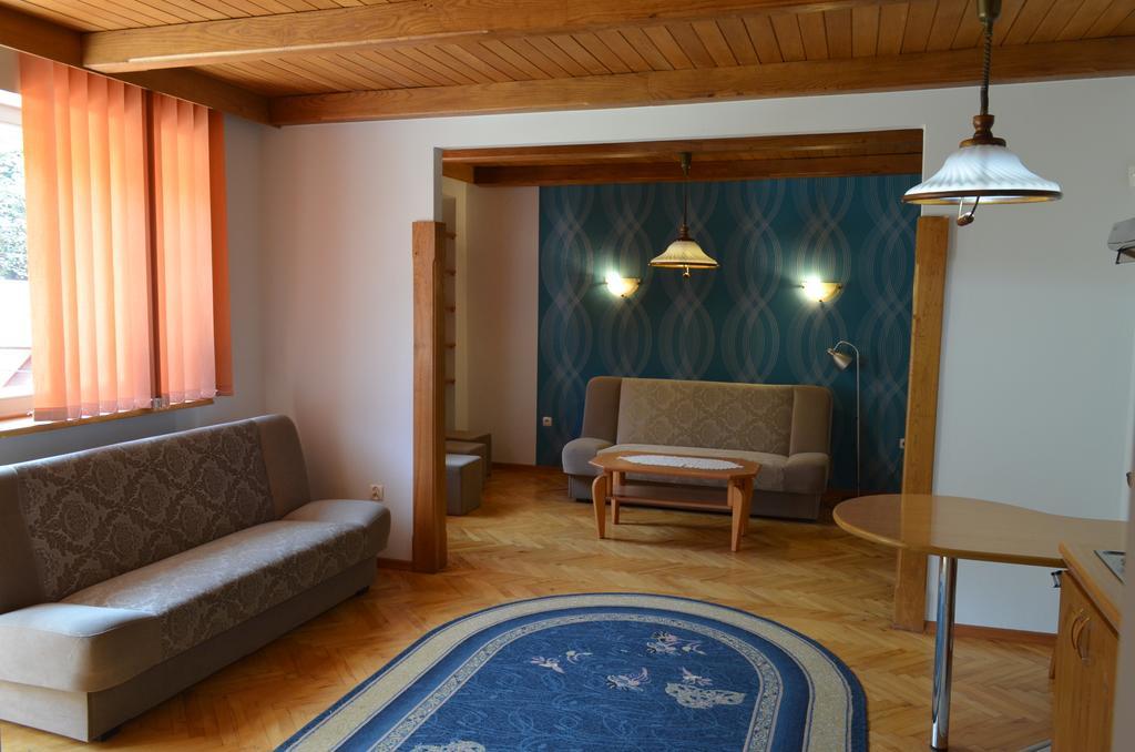 Luzik Krynica Apartman Szoba fotó